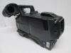 Sony DXC-D50WS Package - 21