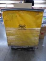 Rolling Hamper