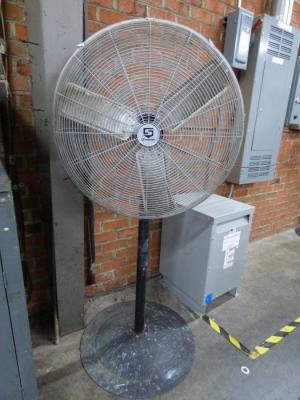 Pedestal Fan