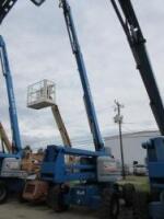 Genie Articulating Boom Lift