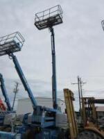 Genie Articulating Boom Lift