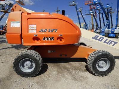 JLG Boom Lift