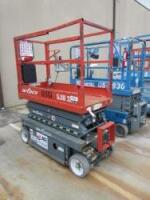 JLG Skyjack Electric Scissor Lift