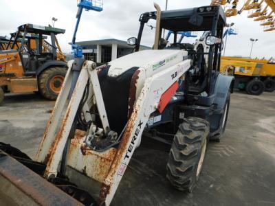 2012 Terex TLB840 Backhoe w/ 24in. Bucket