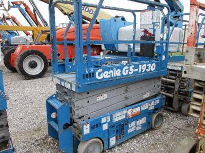 Genie Scissor Lift