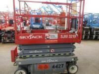 Skyjack Scissor Lift