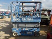 Genie Scissor Lift