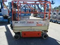 JLG Scissor Lift