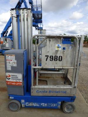 Genie Mast Lift