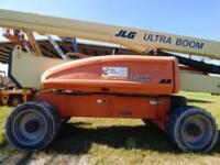 JLG Articulating Boom Lift