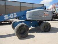 Genie Telescopic Boom Lift