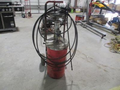 Pneumatic Grease Pump and Cart