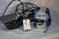ARRI 300 TUNGSTEN FRESNEL LIGHT