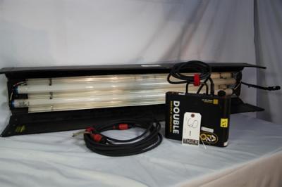 KINO 2 BANK BALLAST RED W/ HEADER CABLE , 4' 2 BANK KINO HOUSING AND MALE PIN MOUNTING BACK PLATE