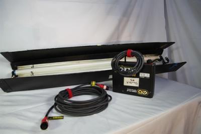 KINO 2 BANK BALLAST RED W/ HEADER CABLE , 4' 2 BANK KINO HOUSING AND MALE PIN MOUNTING BACK PLATE