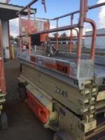 JLG Scissor Lift