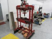 35 Ton Hydraulic Press