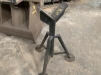 Pipe Stand