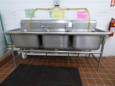 Lot Stainless Steel Sinks