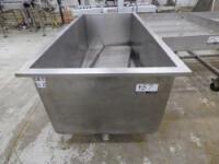 Stainless Steel Rolling Tub