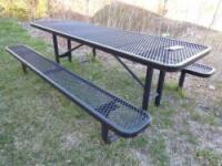 Commercial Picnic Tables