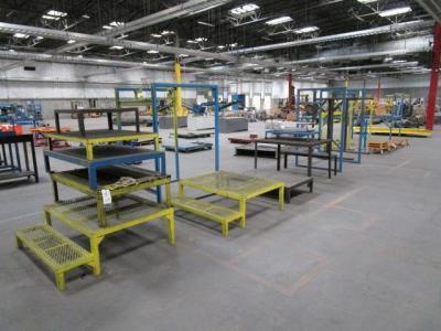 Step Platforms & Metal Racks