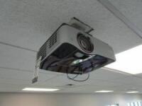 Benq Projector w/Projector Screen