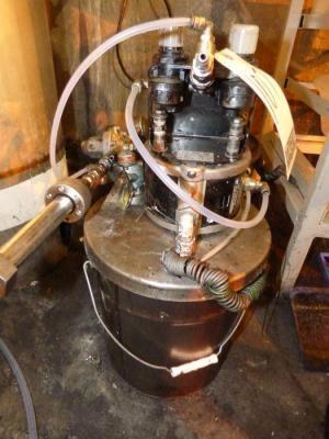 Graco 5 Gallon Air Driven Paint Mixer