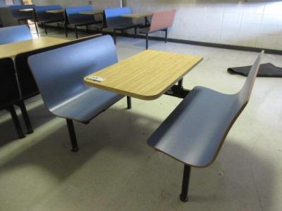 4-Person Wall Booths