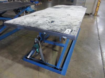 Manual Lift Work Table
