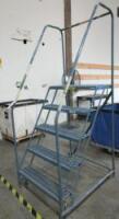 5-Step Rolling Platform Ladder