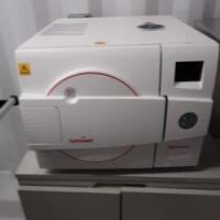 Tuttnauer Autoclave-Stem Sterilizer