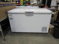 Avantco Freezer
