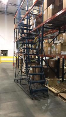 Rolling Steel Warehouse Ladder