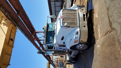 2012 Peterbilt 384 Truck Tractor