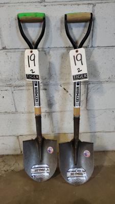 Seymour D-Handle Shovels