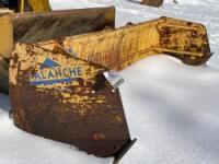 2006 Avalanche Snow Pusher/Box Plow