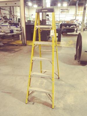 Husky 6ft Fiberglass Ladder