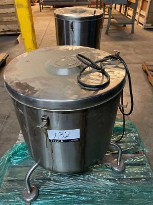 Lot (2) Delfield Salad Spinners