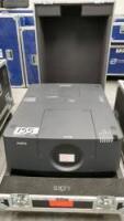 SANYO PLCHF15000 PROJECTOR 4 - LCD 15K LUMENS