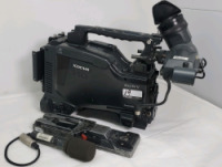 SONY PDW-700 XDCAM HD422 Camcorder