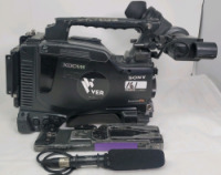 SONY PDW-700 XDCAM HD422 Camcorder