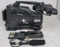 SONY PDW-700 XDCAM HD422 Camcorder