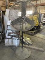 Hampton Bay Pedestal Fan