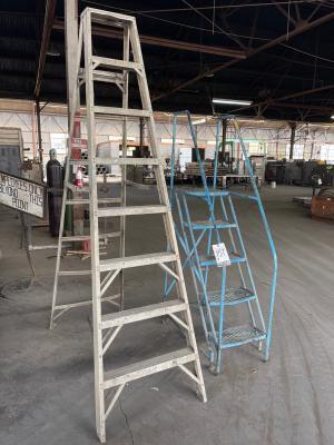 Lot Step Ladder, Rolling Ladder