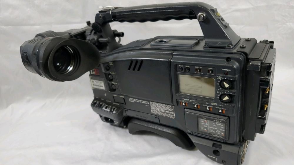 Panasonic AJ-HDC27FP DVCPRO-HD Camcorder