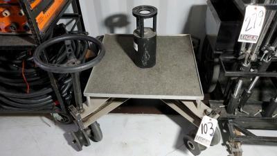 Crab Mode Rolling Camera Pedestal