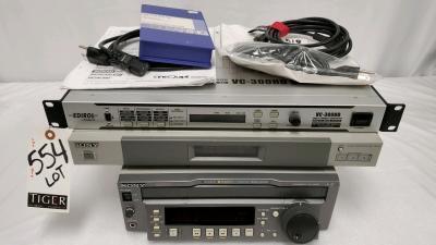 SONY DSC 1024G SCAN CONVERTER/
ROLAND EDIROL VC-300 HD MULTI FORMAT CONVERTER/SONY J3 COMPACT PLAYER