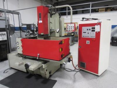 EDM Sinker Machine