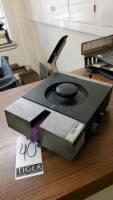 Dymo 2300 Tapewriter